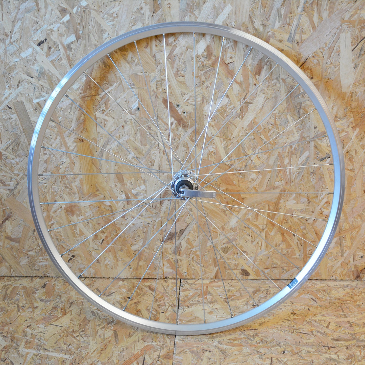 ROUE 700 ARRIERE CFX DP K7 AXE CREUX