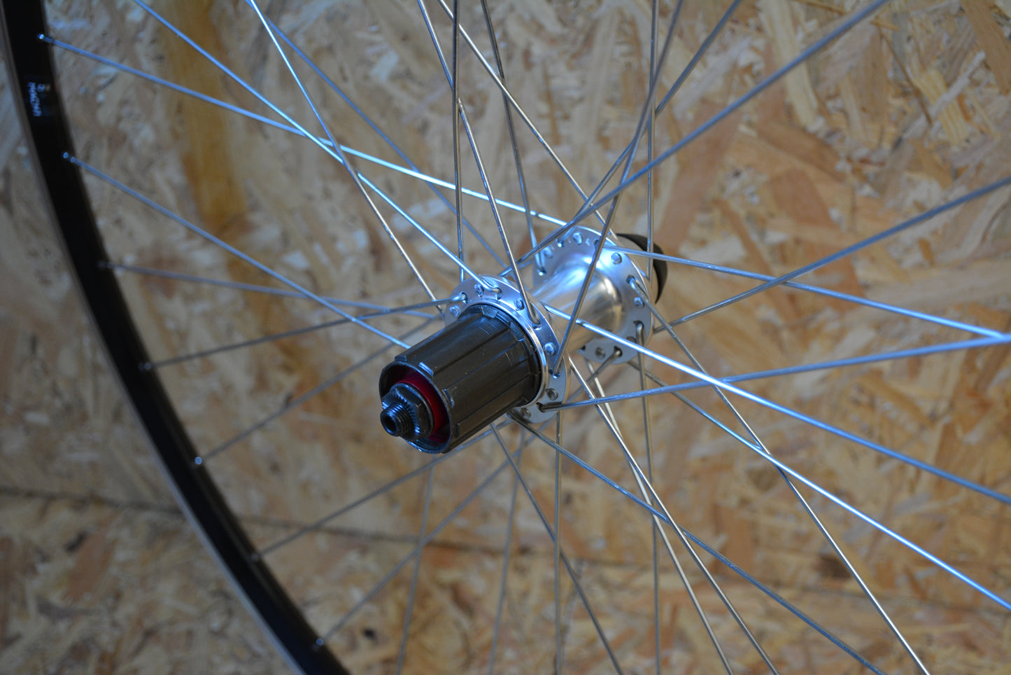 ROUE ARRIERE CFX ARGENT CASSETTE BLOCAGE